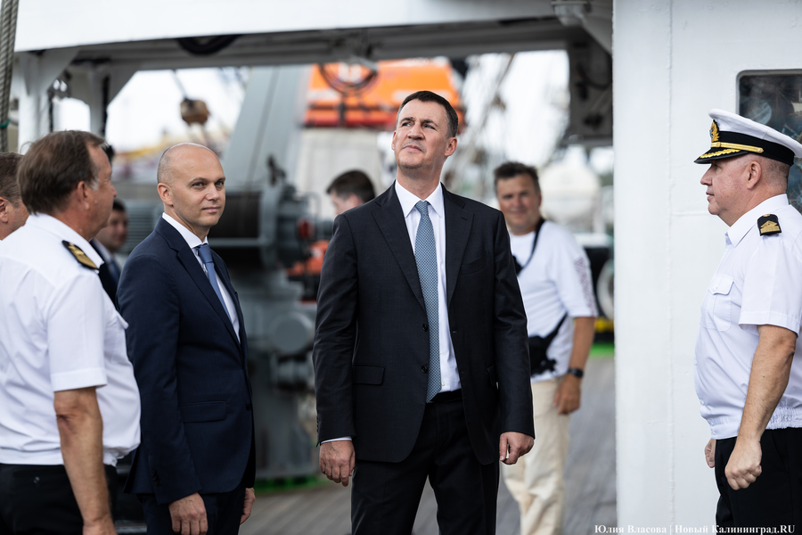 Там будет «Крузенштерн»: в Калининграде стартовала Большая африканская экспедиция