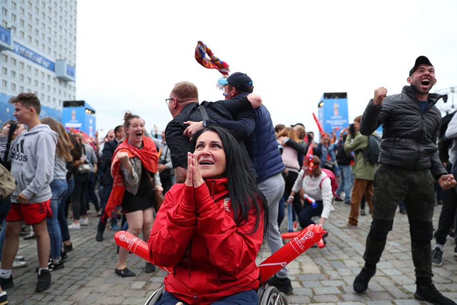 Усы победы: как Калининград болел и радовался за сборную России (фото)