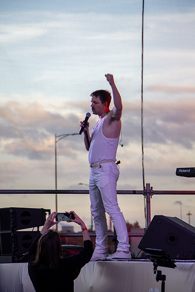 Марафон мировых хитов: в Калининграде прошёл рок-фестиваль с трибьют-шоу (фото)