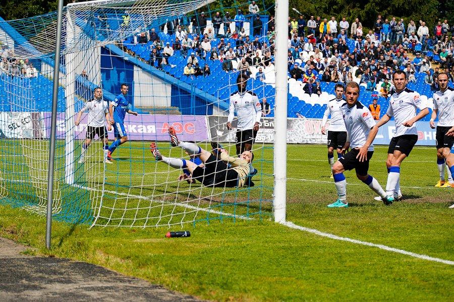 «Балтика» — «Шинник»: онлайн-трансляция решающего матча сезона