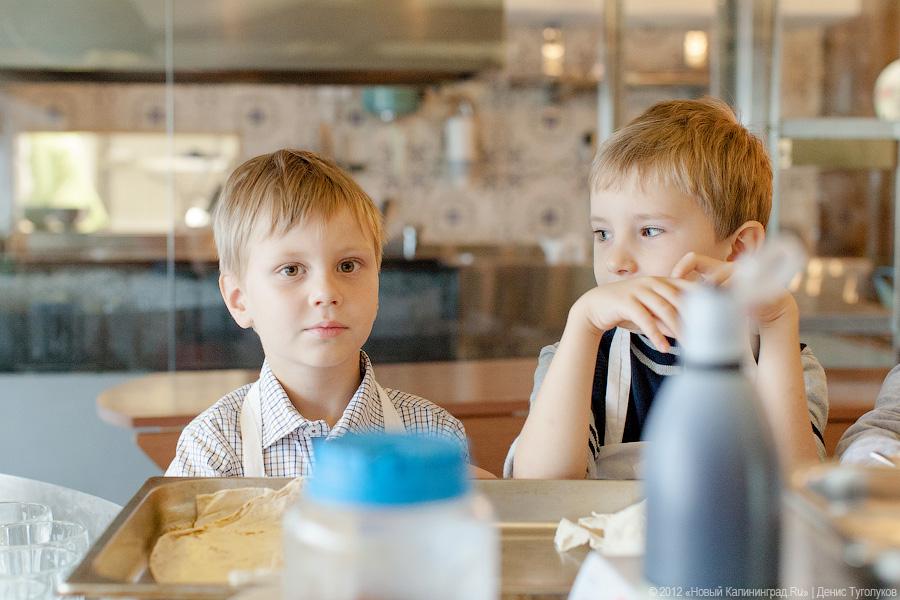 «Детский час»: шеф-повар ресторана «Терраса» Кеннет Линдберг дал мастер-класс детям