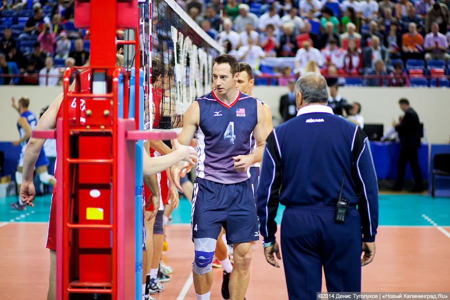 Как сквозь сетку провалились: волейболисты сборной России проиграли команде США