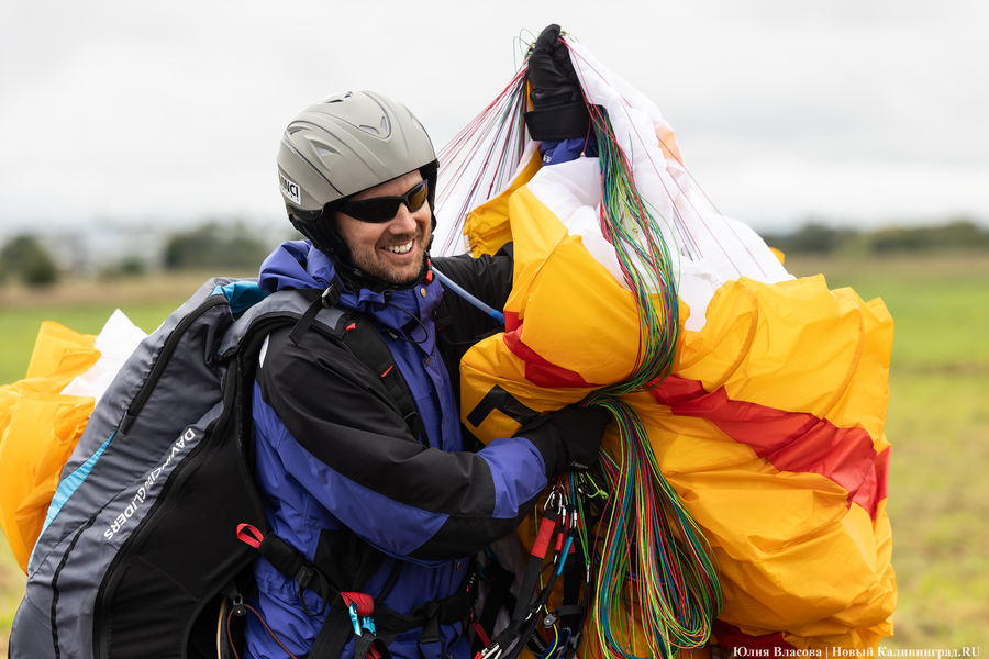 «Нас все очень стараются победить»: как прошел чемпионат области по парапланеризму