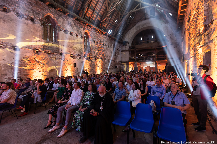 Всенощное бдение: хор Сретенского монастыря выступил в Алленбургской кирхе (фото) 