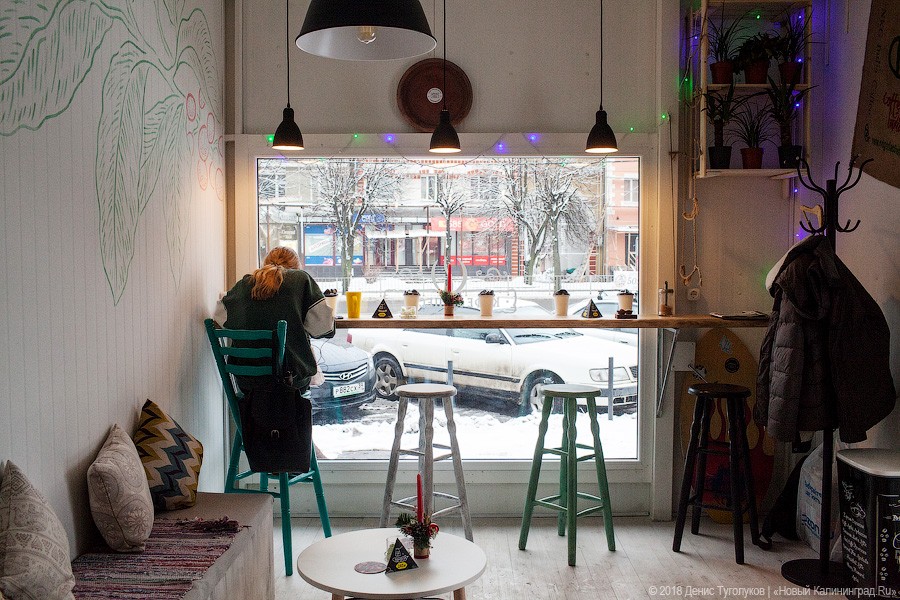  А к бедуинскому — возьмите финик: как устроена лавка «Кофе на песке»