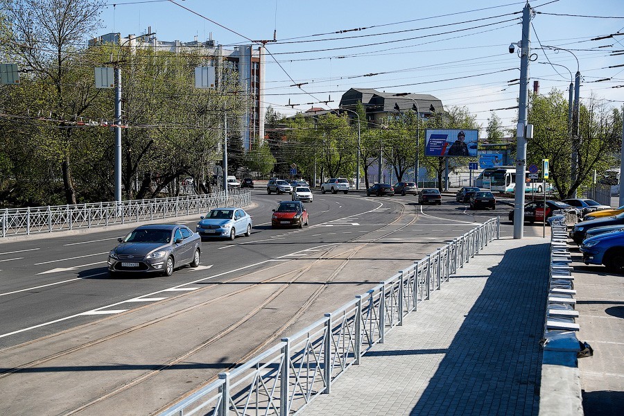 Конец мучений и брусчатки: Киевскую полностью открыли после ремонта (фото)