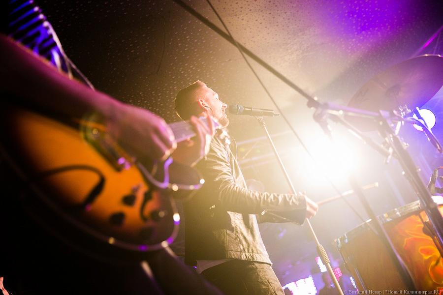 Кусочек любви: в клубе «Платинум» выступила группа «Пицца»