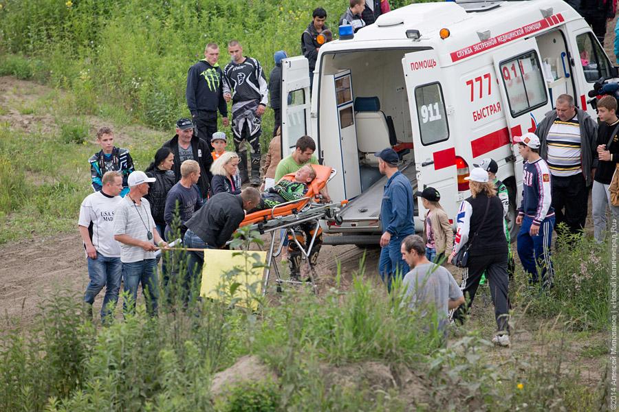 И женщины, и дети: мотокросс на Северной горе