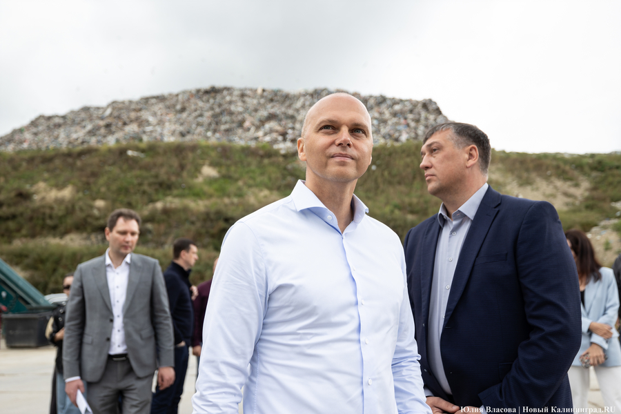 «Стихией управлять не научились»: как глава Минприроды РФ понюхал воздух в Круглово (фото)