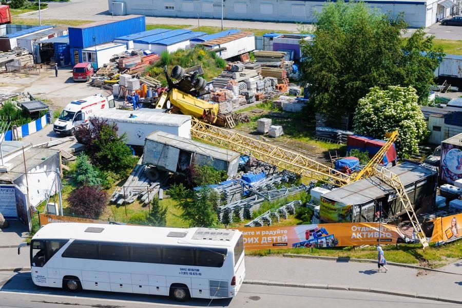 «На бога надейся…»: на стройплощадке синагоги в субботу перевернулся автокран