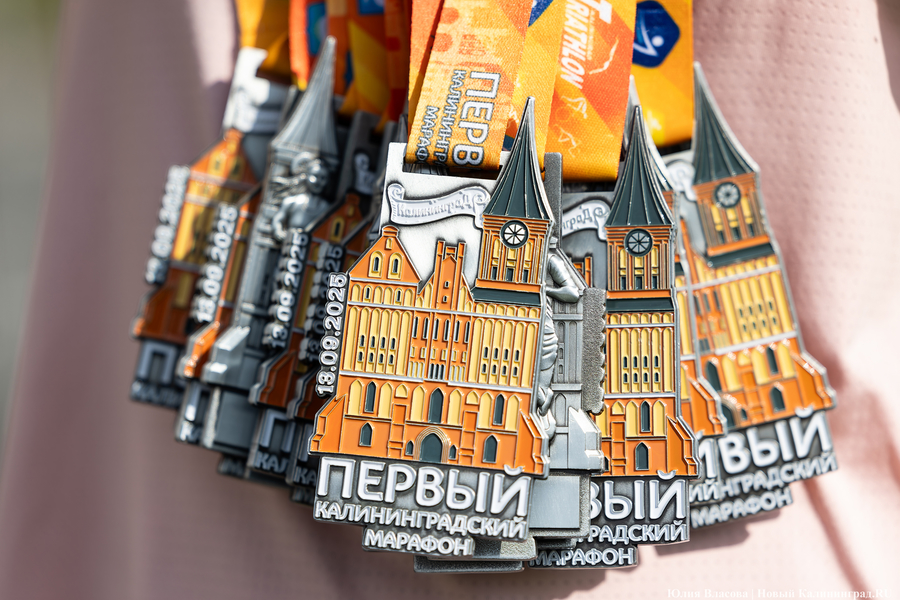 Перекрыть и побегать: марафонцы собрали медали и гнев автомобилистов Калининграда (фото)