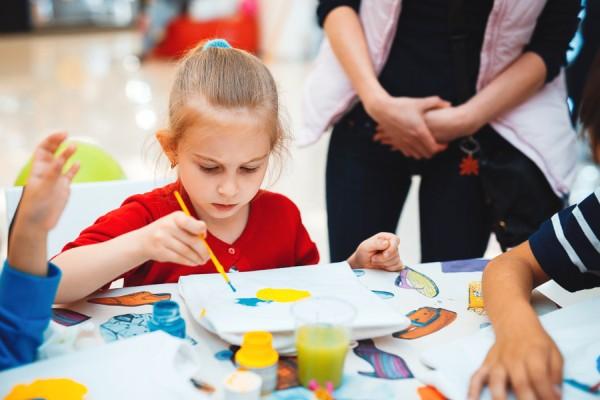 Приглашаем на детский мастер-класс в преддверии 8 Марта в ТК «Мега»