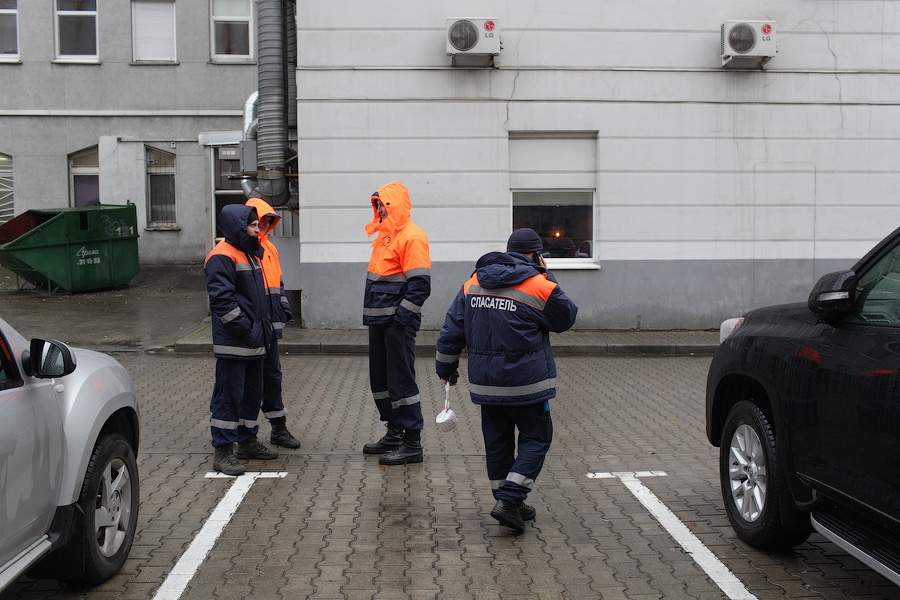 Взрывное утро: в регионе началась очередная волна массовой эвакуации