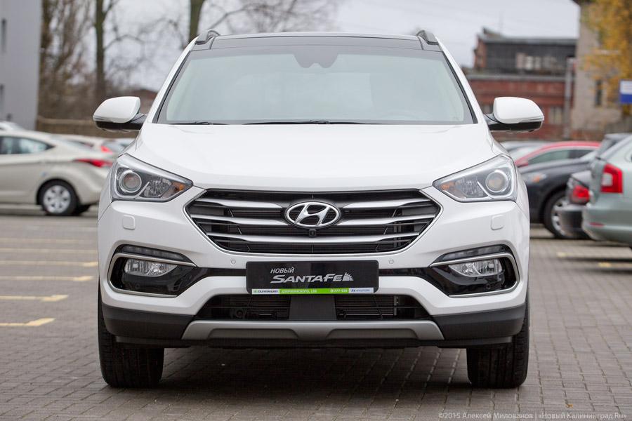 Пятьдесят оттенков премиума: тест-драйв нового Hyundai Santa Fe Premium