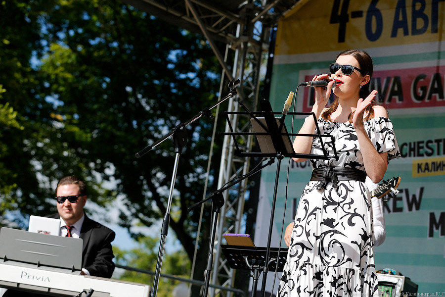 Одним джазом: как калининградцы слушали и танцевали на «Джаз-фонтане»