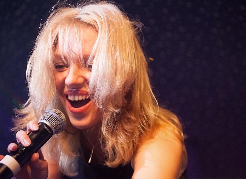 «Коламбия Пикчерз не представляет»: фоторепортаж с выступления группы Банд’Эрос