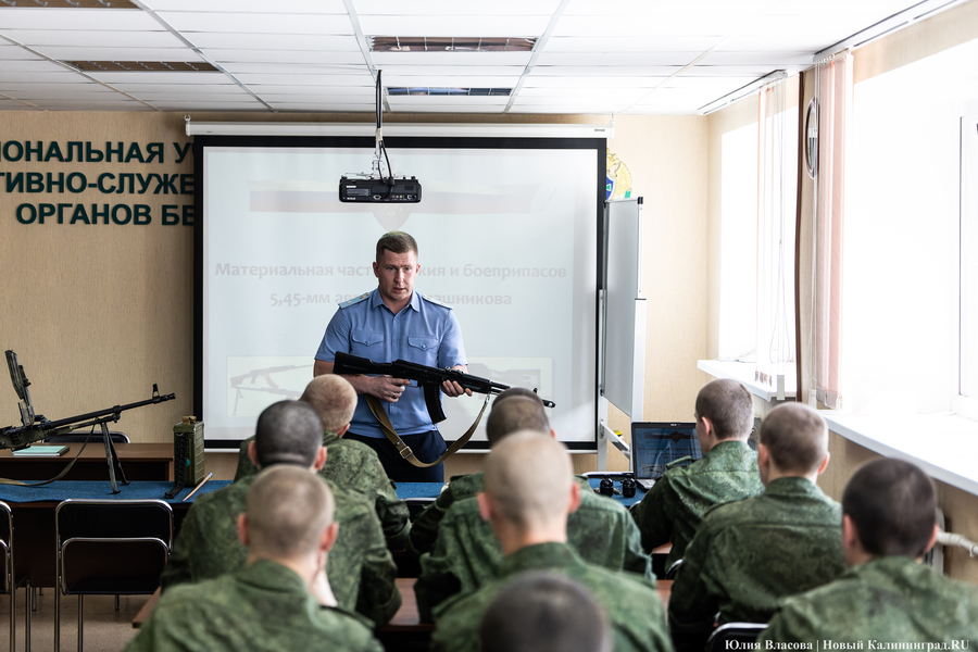 Первые за 15 лет: в Погранслужбу ФСБ призвали срочников из пяти регионов (фото)