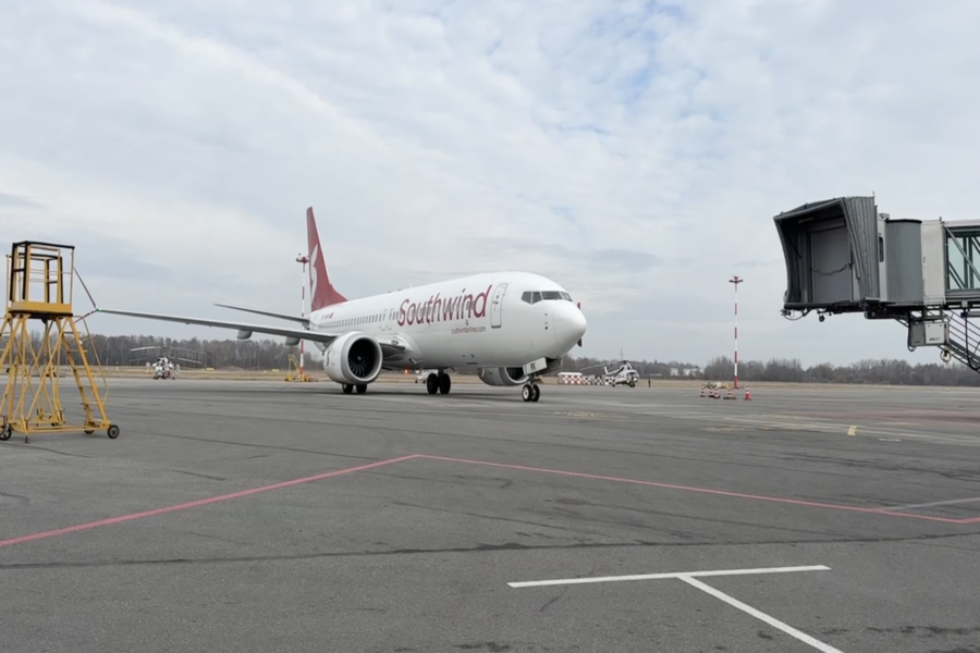 Из Калининграда в Анталью вылетел первый чартерный рейс 