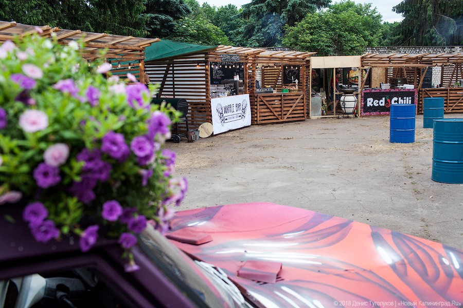 «Гастрономический» бастион: как работает новая стрит-фуд зона на Гвардейском