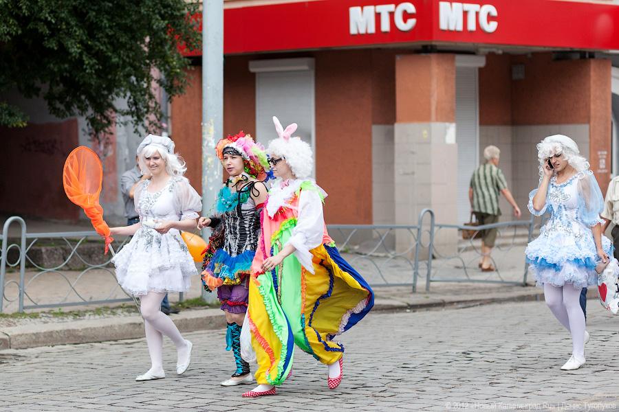 «Праздник для пешеходов»: фоторепортаж с пешеходной зоны на проспекте Мира