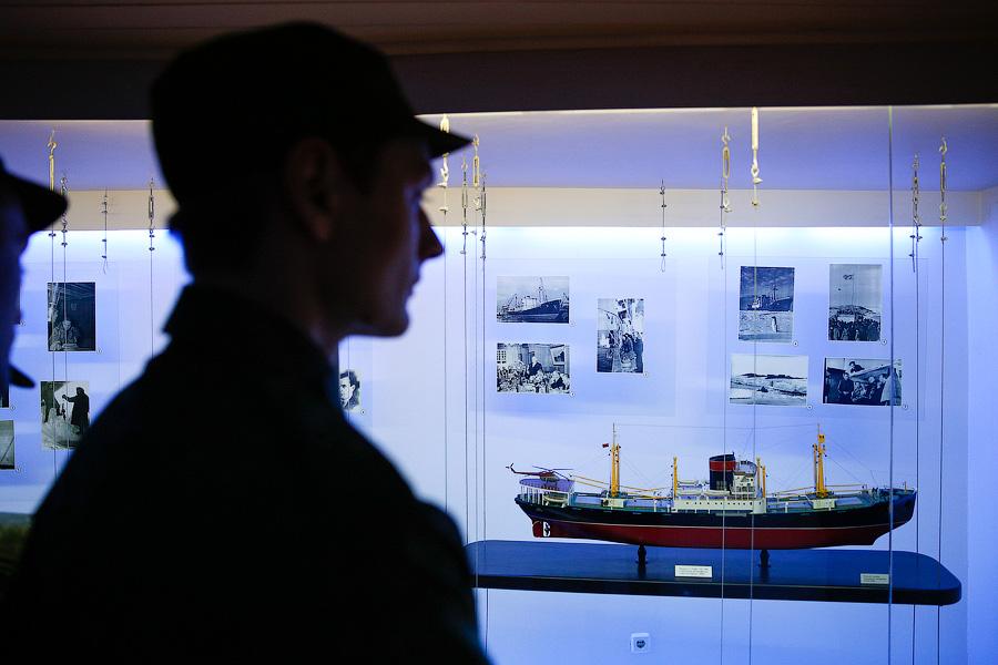 За кремлевскими стенами: 10 калининградцев отправились в Президентский полк