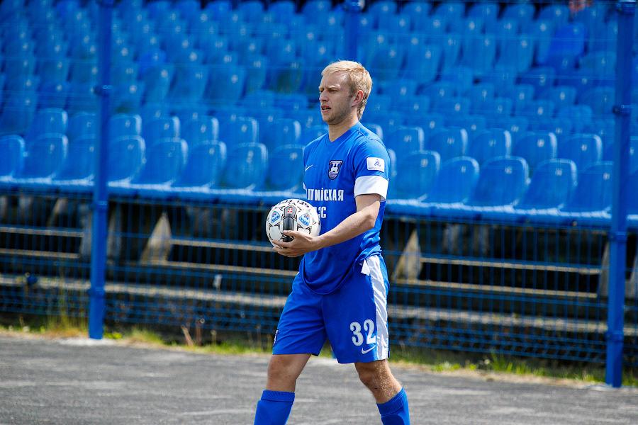 «Балтика» — «Шинник»: онлайн-трансляция решающего матча сезона