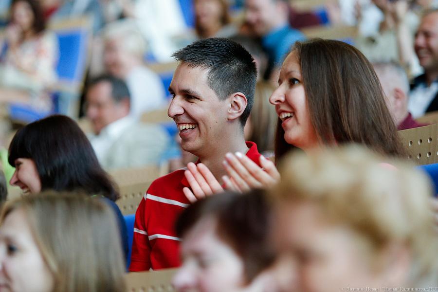 «Разве можно наспех?»: как в светлогорском Театре эстрады впервые провели КВН