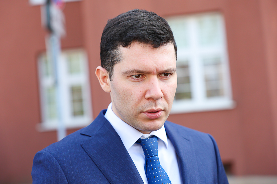 Алиханов об изменениях в отправке посылок: предприниматели были не защищены от проверок