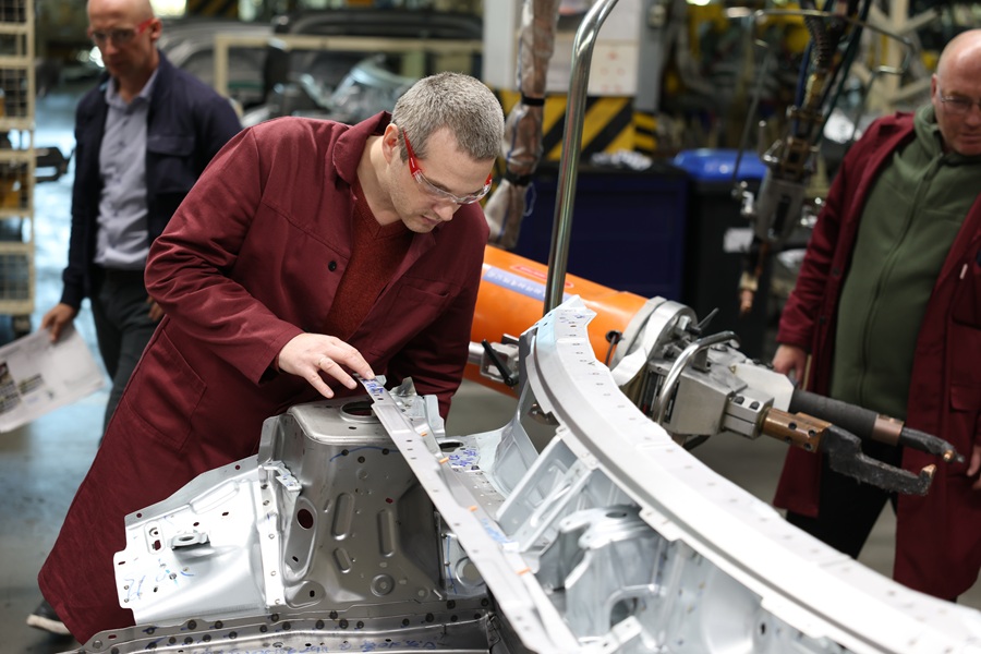 На «АВТОТОРе» определили лучших профессионалов в честь Дня машиностроителя