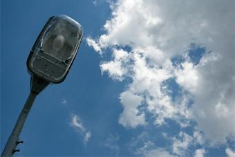Власти города планируют установить 212 новых фонарей в 2011 году