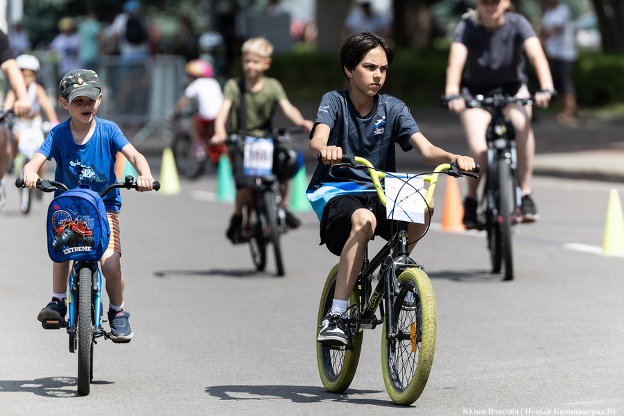 «Море положительных эмоций»: в Калининграде прошёл велопарад «День колеса» (фото)