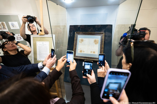 «Разрешенный Пушкин»: в КОИХМ показали одобренную цензором рукопись поэта