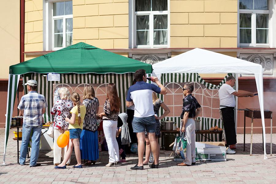 «Праздный праздник»: чем удивил в День города калининградский общепит
