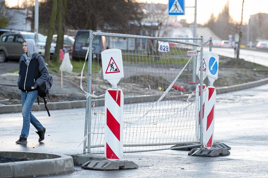 «Пока в никуда»: что происходит со строительством моста на Сельме