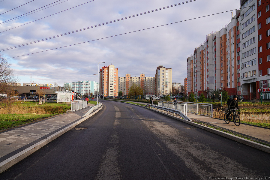 Затянувшийся ремонт: как выглядит ул. Автомобильная, которую должны были сдать 3 месяца назад