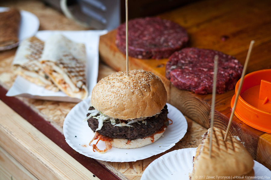 Поперёк горла: где встал комом блин с масленицы в Светлогорске