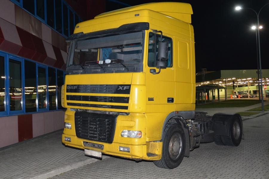 Калининградец пытался попасть в Польшу на грузовике с перебитым VIN