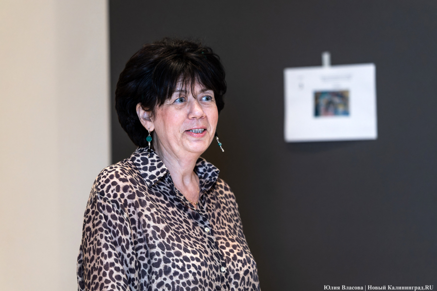 В Калининград прибыл «Чёрный квадрат»: как прошла распаковка картины Малевича (фото)