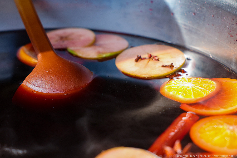 Шашлычок под медлячок: на острове Канта стартовала «Неделя еды и музыки» (фото)