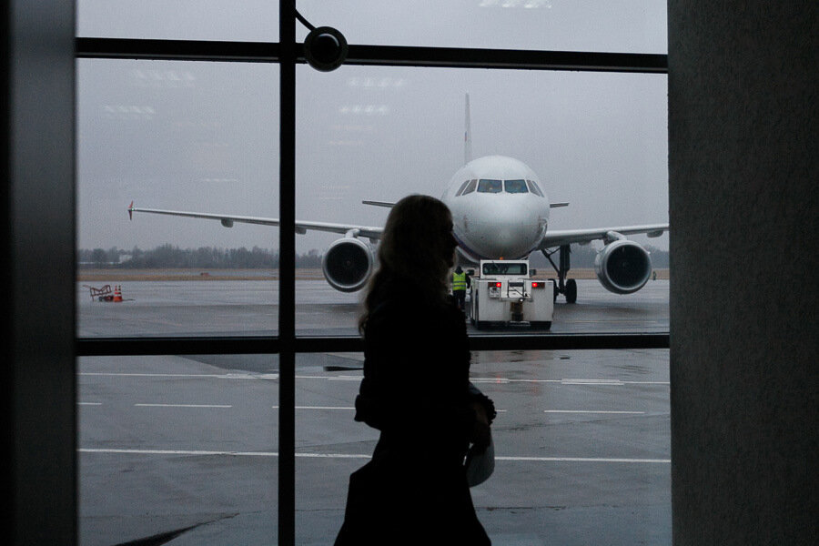 Ryanair приостанавливает часть рейсов из Варшавы в 4 страны Европы