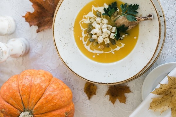 Какого цвета бывает «Усадьба» осенью?