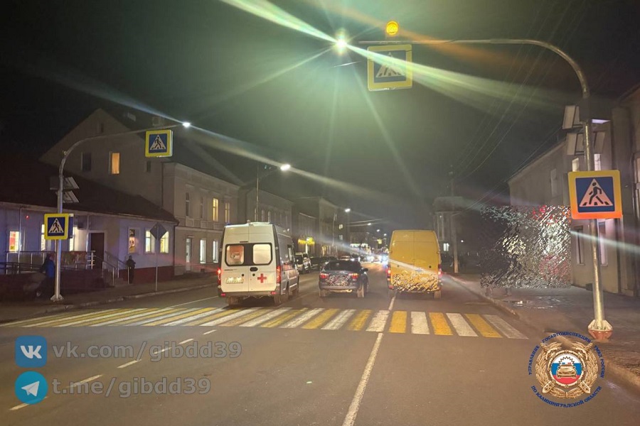 В Гусеве 78-летний водитель сбил на переходе школьника