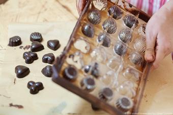 «Известия»: кондитерские фабрики России готовы полностью заместить украинские конфеты
