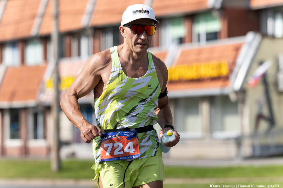 Перекрыть и побегать: марафонцы собрали медали и гнев автомобилистов Калининграда (фото)