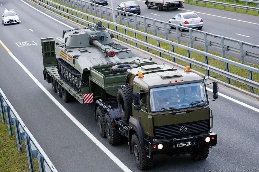 Люпины и «Гиацинты»: передислокация военной техники для парада в Калининграде (фото)