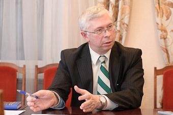 Выговский: федеральный центр задерживает поставки вакцины в регион