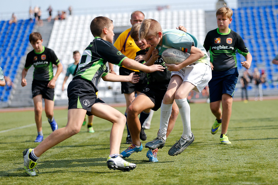 С овальным мячом: как в Калининграде прошёл турнир по регби (фото)