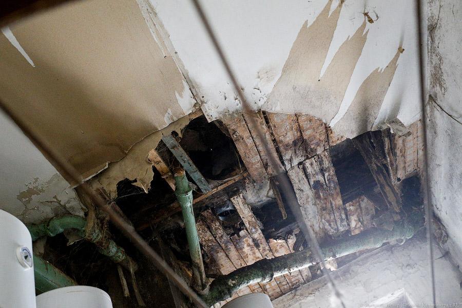 «Придет ОМОН»: жители аварийного дома в Балтийске рискуют оказаться на улице