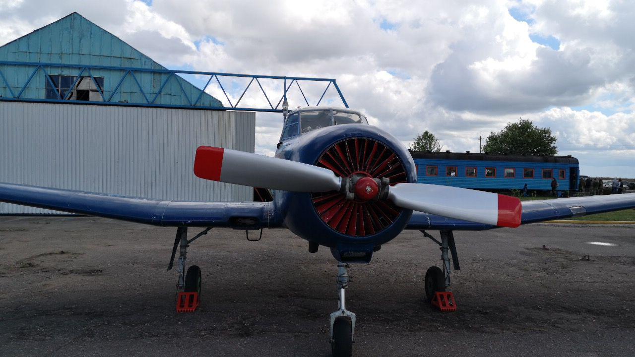 В гвардейском авиаклубе прошел фестиваль малой авиации (фото)