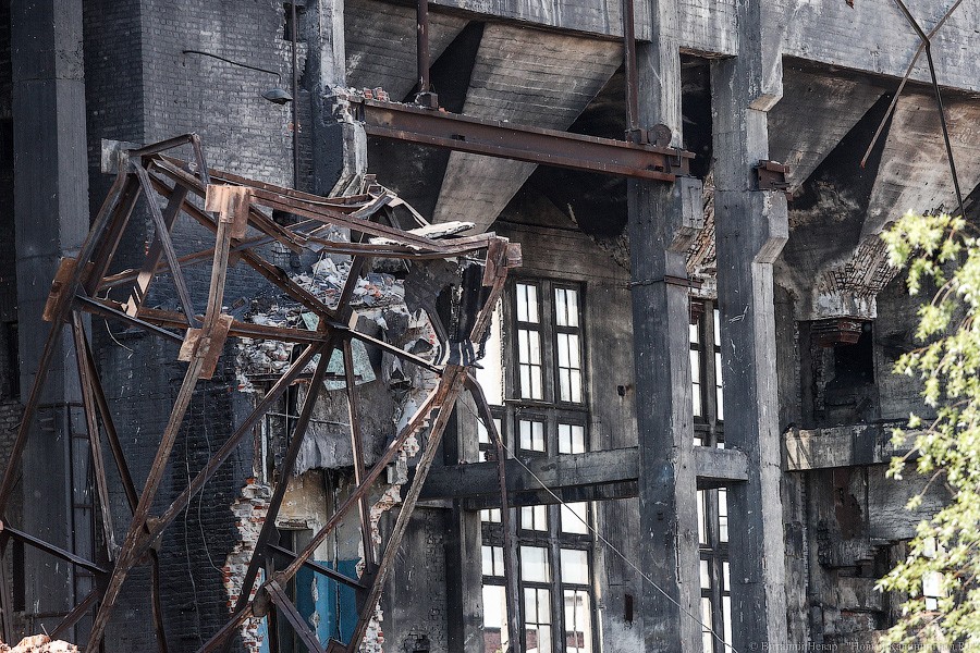 Конец «Дариты»: как сносят здания бывшего ЦБЗ на Ялтинской (фото)  